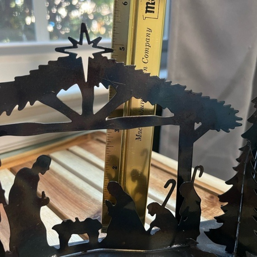 Metal Handcrafted Nativity Silhouette Christmas Decor Iridescent Mantle Holiday - Picture 6 of 7